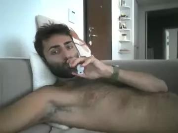 kikkus01 from Chaturbate