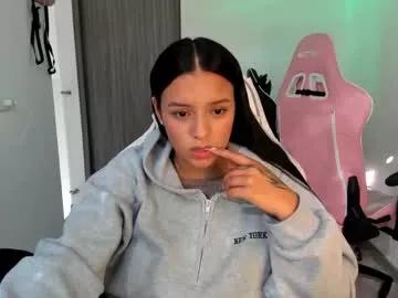 kimmi_foxy from Chaturbate