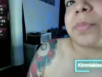 kimmiakiss22 from Chaturbate