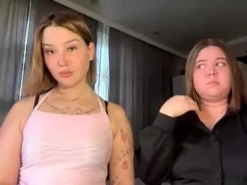 kinikiniki from Chaturbate is Freechat