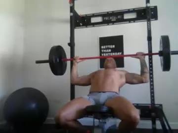kinksub4use from Chaturbate