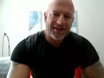 kinksub4use from Chaturbate