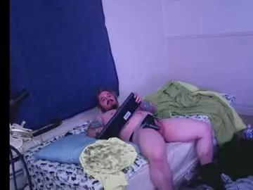 kinkybiguy14 from Chaturbate
