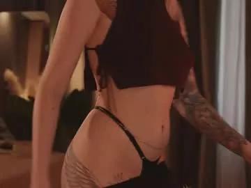 kinkylina_ from Chaturbate