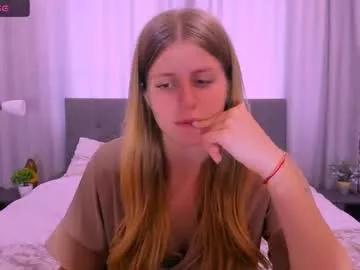 kirraa_ from Chaturbate