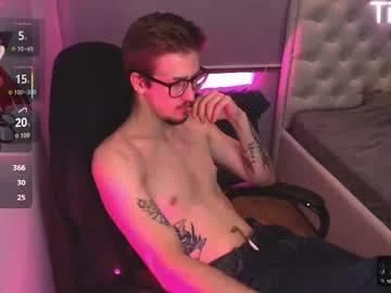 kiskakurt from Chaturbate