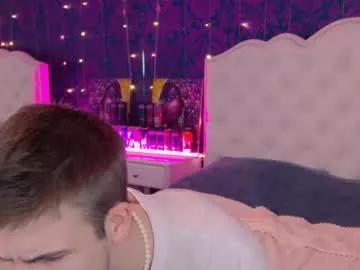 kiskakurt from Chaturbate