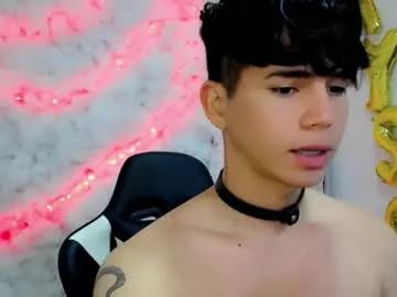 kiss_whitee from Chaturbate is Freechat