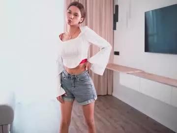 kissmesloww from Chaturbate