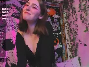 kissthasky from Chaturbate