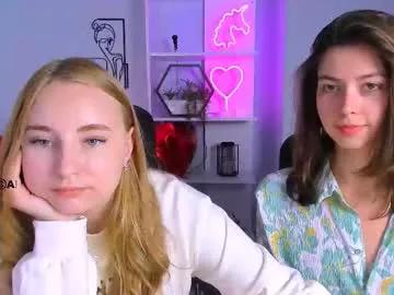 Explore our live girls sluts from our Custom and Multi clubs and checkout exclusive access to highly interactive content, such as shape, hair, titties, pussy type and many more.