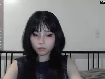 kitty_krush model from Chaturbate