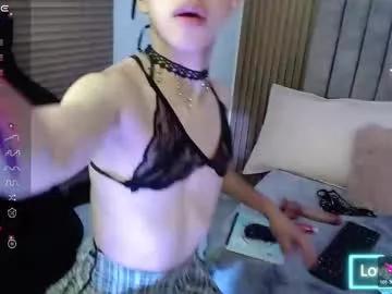 kitty_muak60 from Chaturbate