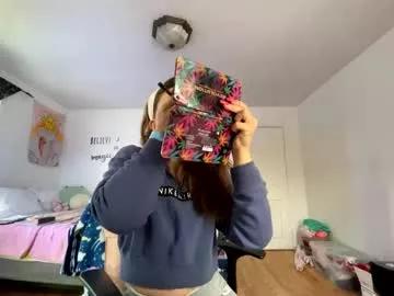 kittymistressbaby from Chaturbate