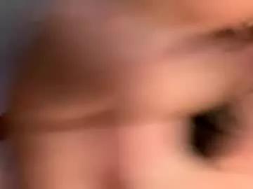 kmoore18 from Chaturbate