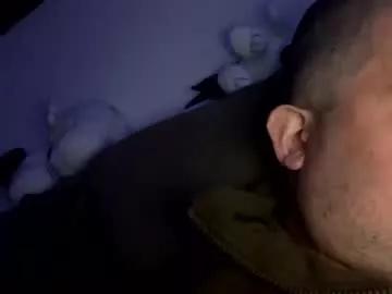 kmoore18 from Chaturbate