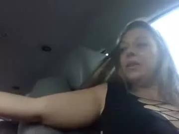 knkycpl6944 from Chaturbate