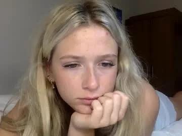 Photos of korinaluvv from Chaturbate is Freechat