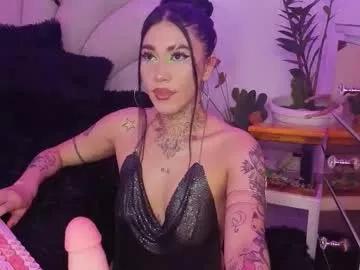 korolovaa from Chaturbate