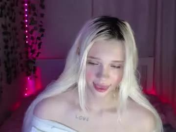 kttyemiow__ from Chaturbate