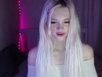 kttyemiow__ from Chaturbate