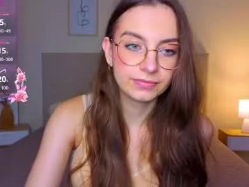 l1ttle_angel__ from Chaturbate