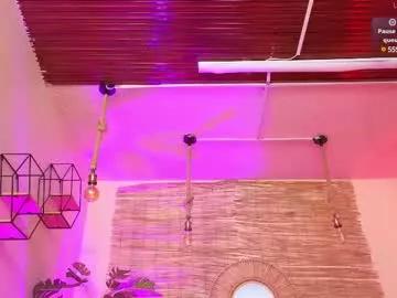 laady_brownn from Chaturbate