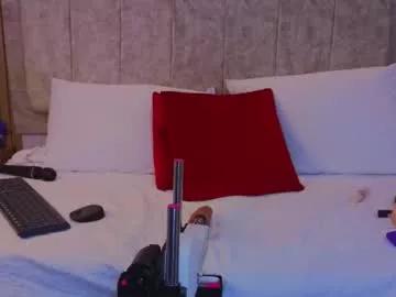 laiamilf from Chaturbate