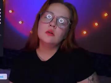 lala_loulou from Chaturbate