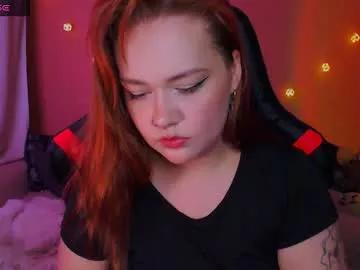 lala_loulou from Chaturbate