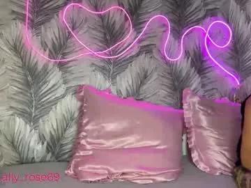 lallyrose69 from Chaturbate