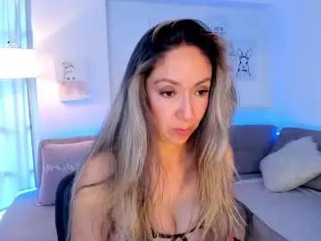 laly_dolce from Chaturbate