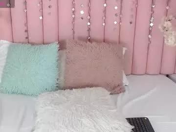 lalycastro from Chaturbate