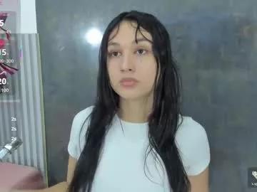 Explore our live girls sluts from our Custom and Multi clubs and checkout exclusive access to highly interactive content, such as shape, hair, titties, pussy type and many more.
