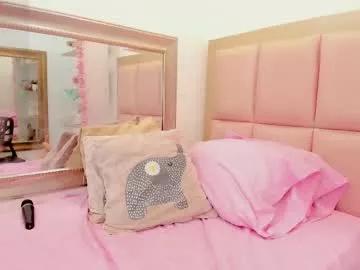 lanna_bright from Chaturbate
