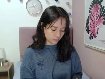 lanna_mills from Chaturbate