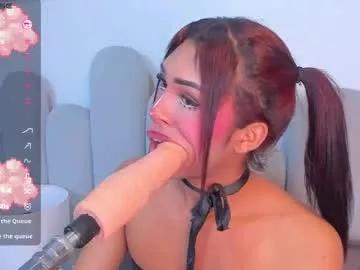 lanna_queens from Chaturbate