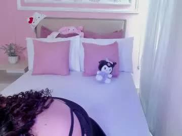 lara_desire from Chaturbate