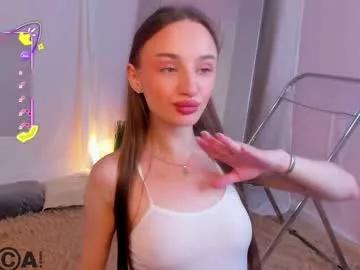 laralourance from Chaturbate