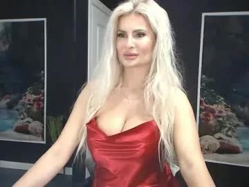 laras_moans from Chaturbate