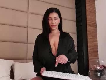 larramoon from Chaturbate is Freechat