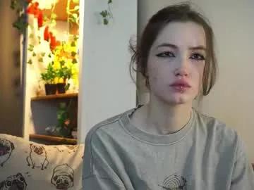 Latosharadon webcams show profile image 