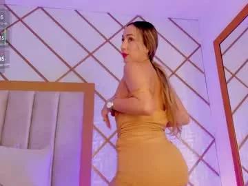 Explore our live girls sluts from our Custom and Multi clubs and checkout exclusive access to highly interactive content, such as shape, hair, titties, pussy type and many more.