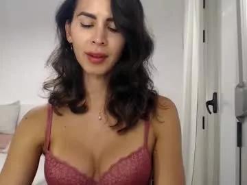 layladarkeyes from Chaturbate