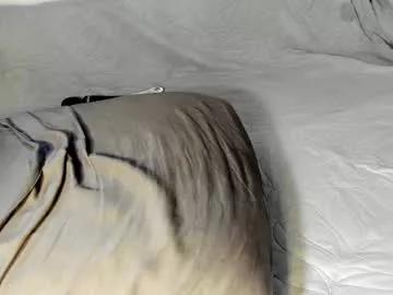 le__ah from Chaturbate