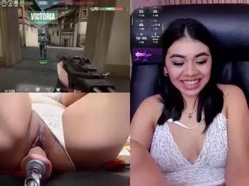 Explore our live girls sluts from our Custom and Multi clubs and checkout exclusive access to highly interactive content, such as shape, hair, titties, pussy type and many more.