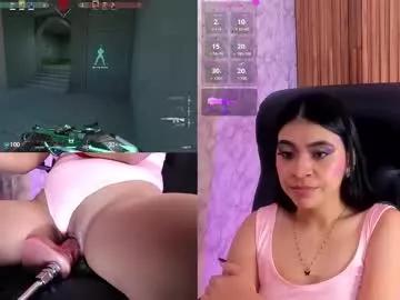 Explore our live girls sluts from our Custom and Multi clubs and checkout exclusive access to highly interactive content, such as shape, hair, titties, pussy type and many more.