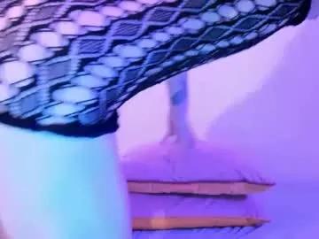 leefoxx from Chaturbate