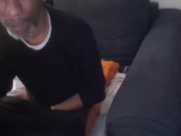 leeguy_hugedick from Chaturbate