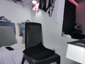 leenar_key from Chaturbate